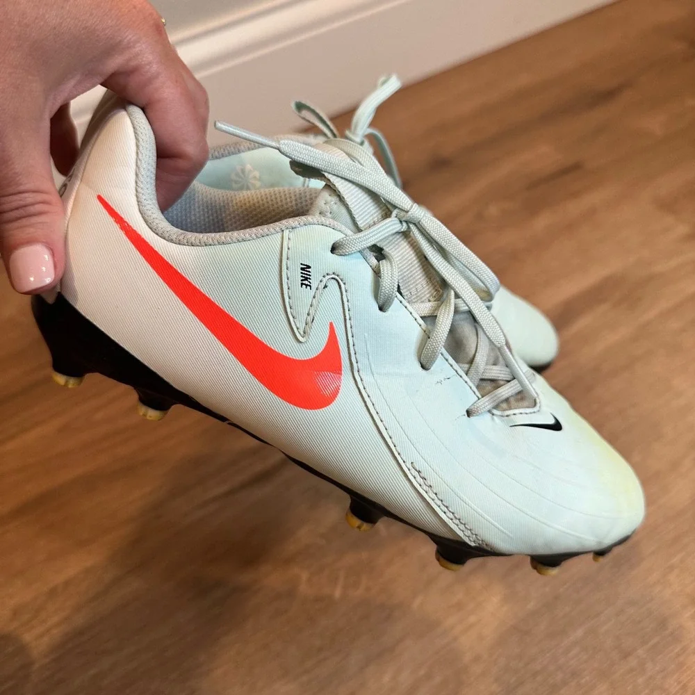 Nike Phantom GX Soccer Cleats Kids 3.5Y Blue Orange Athletic Shoes Youth Sports