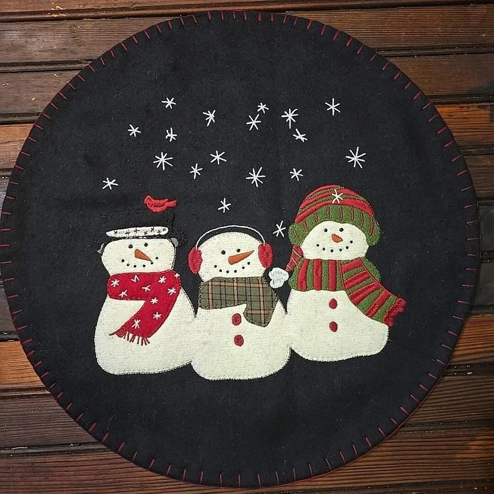 Primitive Raghu Christmas Winter SNOWMAN Candle Mat or Table Mat Snowmen 15
